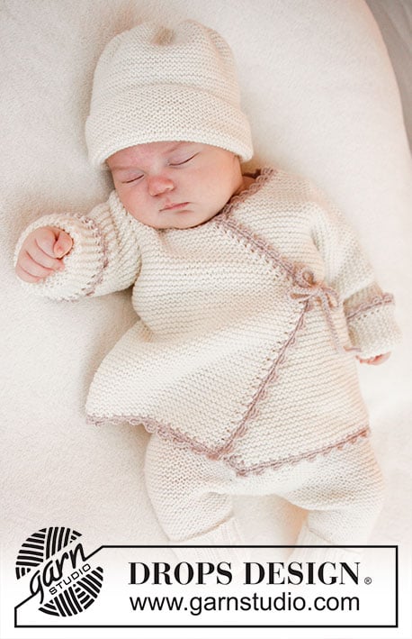 Bedtime Stories Baby Cardigan by DROPS Design