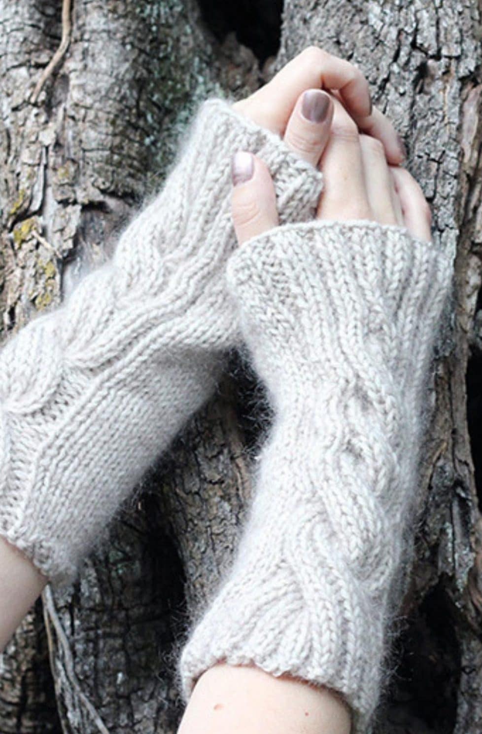 Claire's Cable Knit Wrist Warmers Free Knitting Patterns Handy