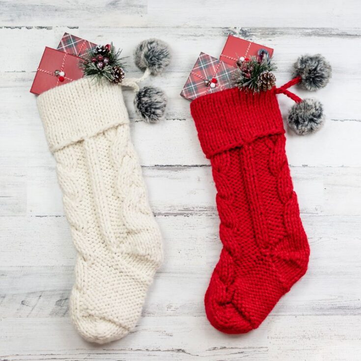 Christmas stocking knitting patterns feat image