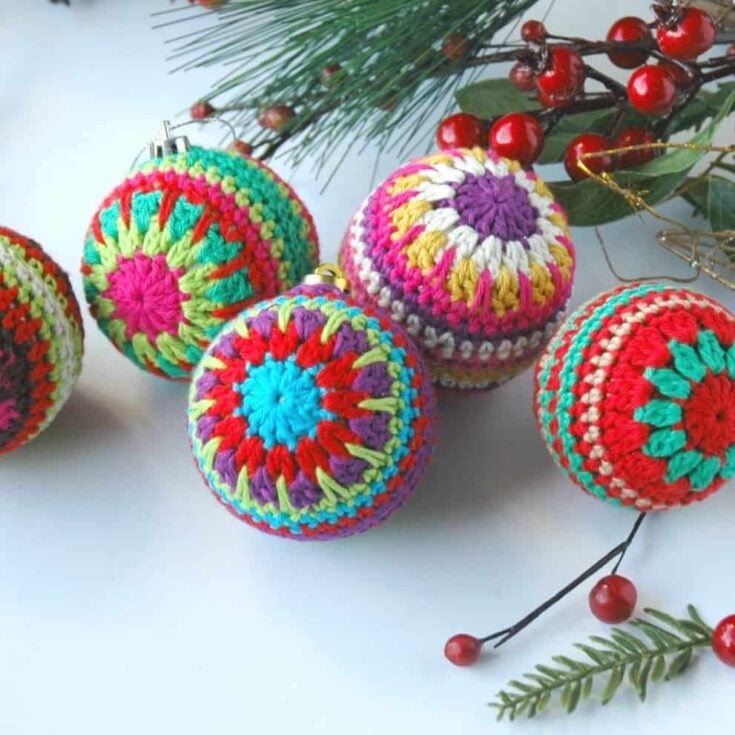 Crochet Christmas Balls by Annie Design Crochet