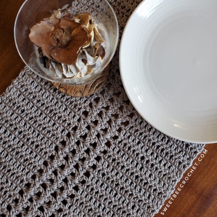 Crochet Table Runner – Happy Gatherings Pattern by Sweet Bee Crochet