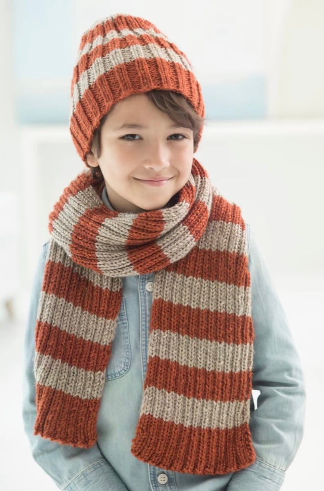 Docklands Hat and Scarf by Lion Brand Yarns