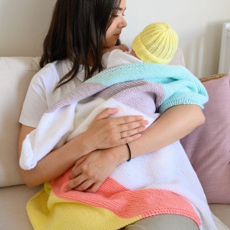 Easy baby blanket pattern feat image