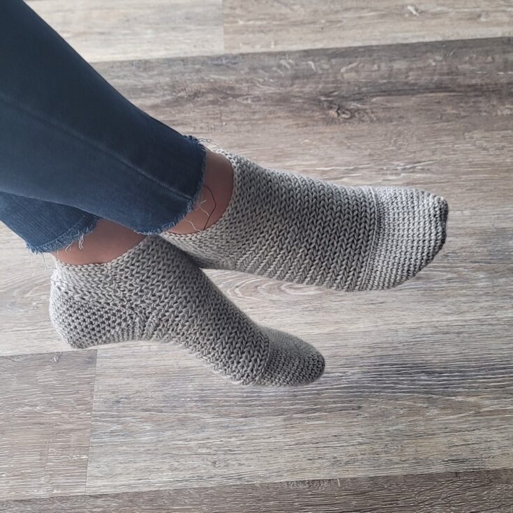 Fishbone Crochet Ankle Socks by Two Brothers Blanket