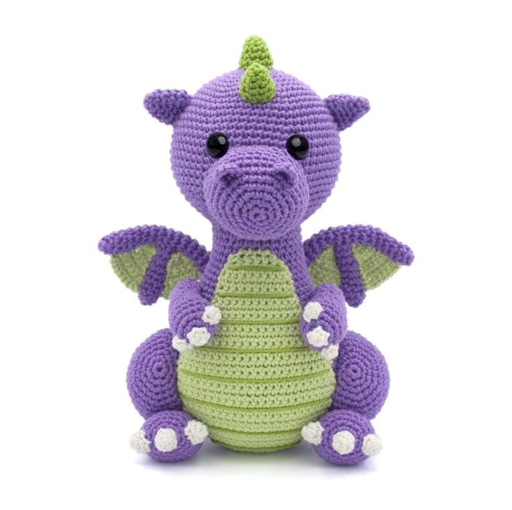 Free Crochet Dragon Pattern by DIY Fluffies