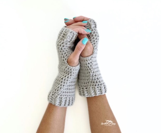 Free Crochet Fingerless Gloves Pattern For Beginners by Lovable Loops