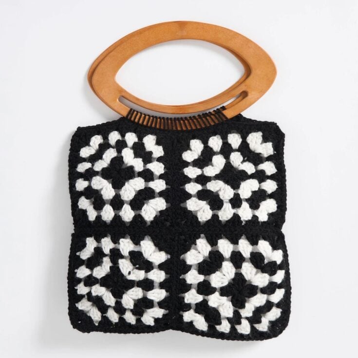 Free Red Heart Crochet Paranormal Purse Pattern by Yarnspirations