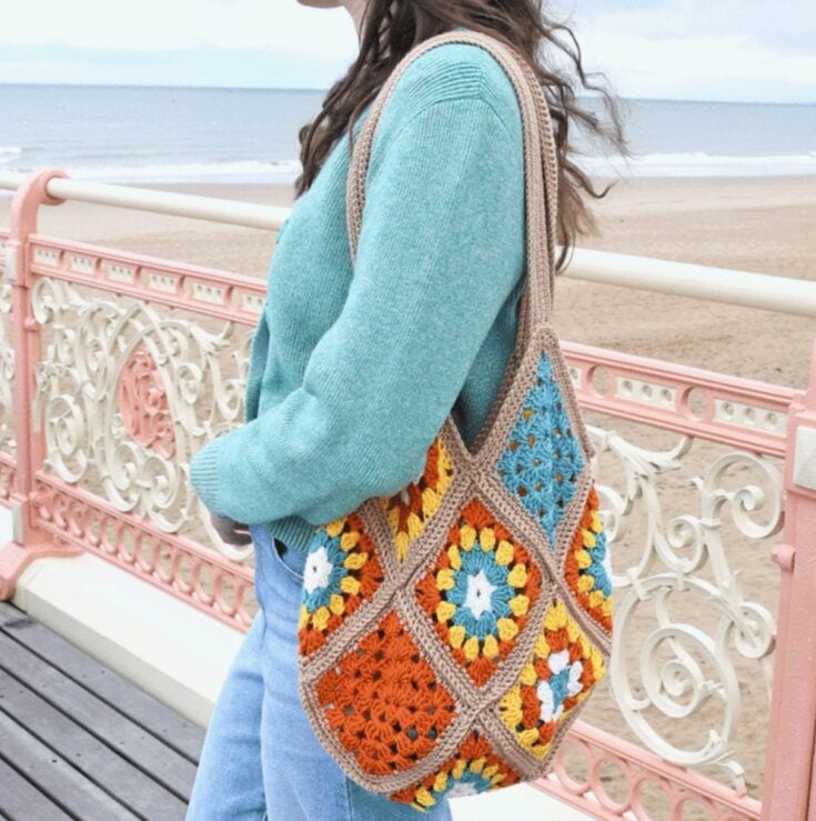 Granny Square Tote Bag Crochet Pattern by Woolbox