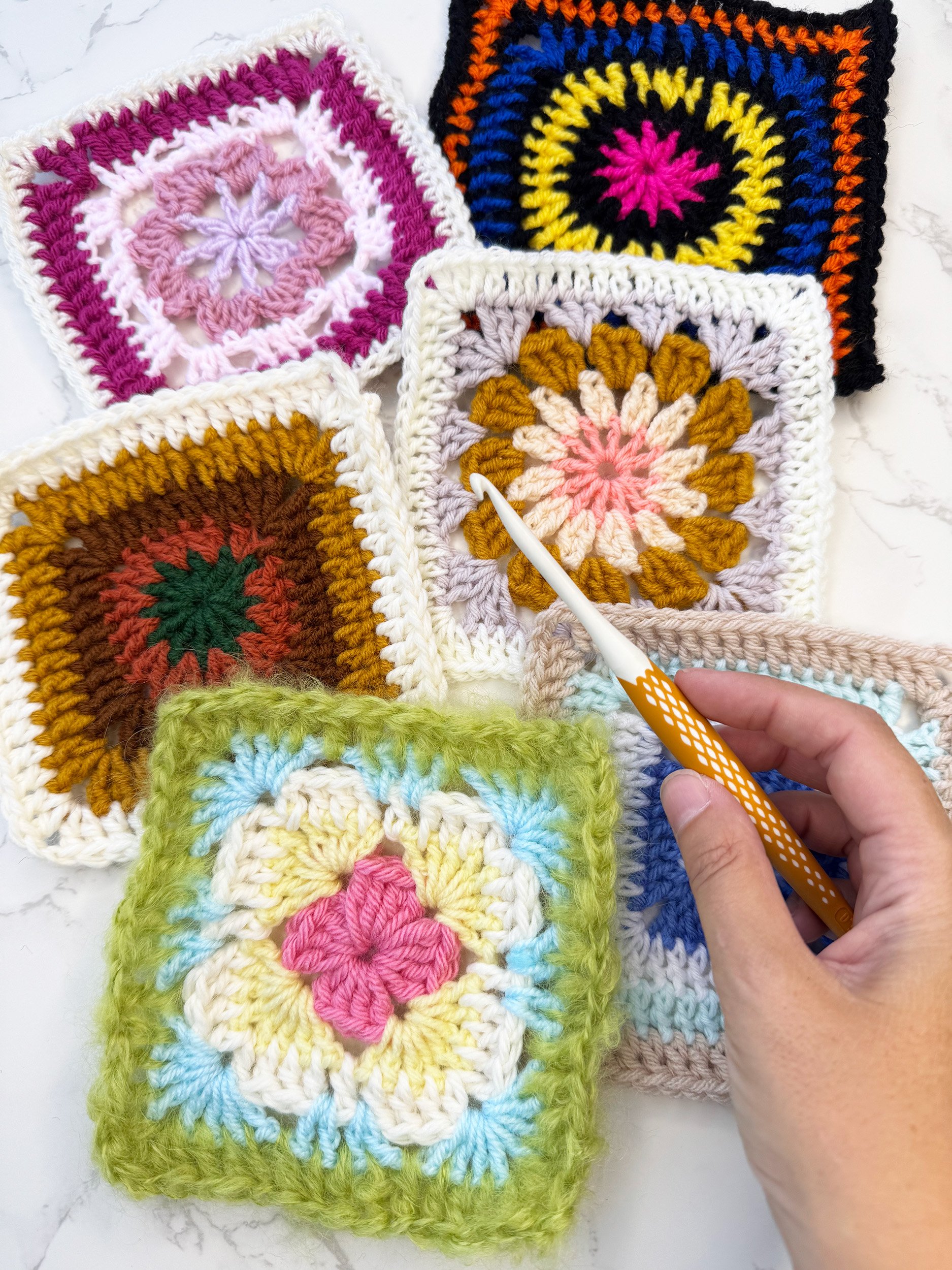 Scrap Yarn Granny Squares: 6 Crochet Patterns E-Book