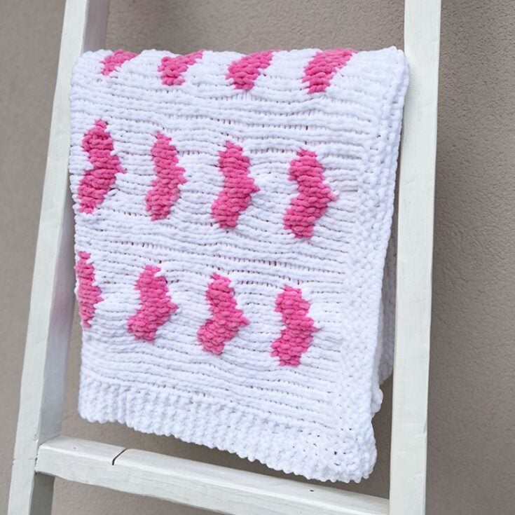 Heart baby blanket feat image