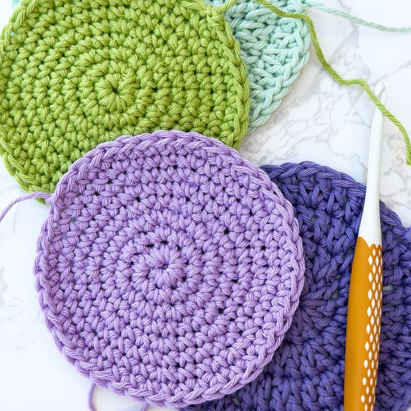 How To Crochet A Circle (Free Printable Pattern)