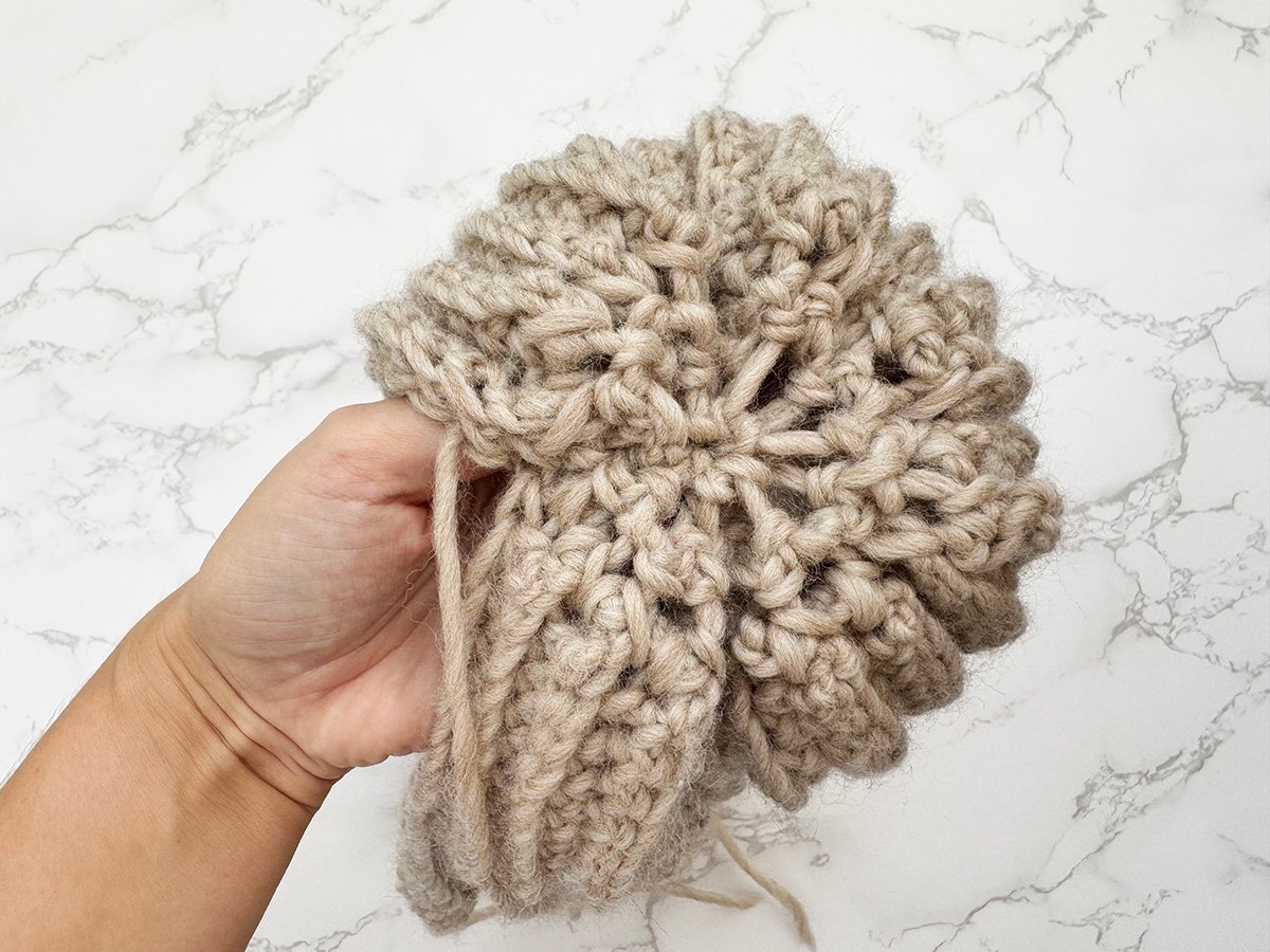 How to crochet a hat step 3