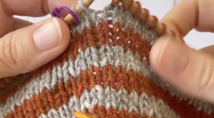 Jogless Stripes in the Round by Knitting With Frogginette