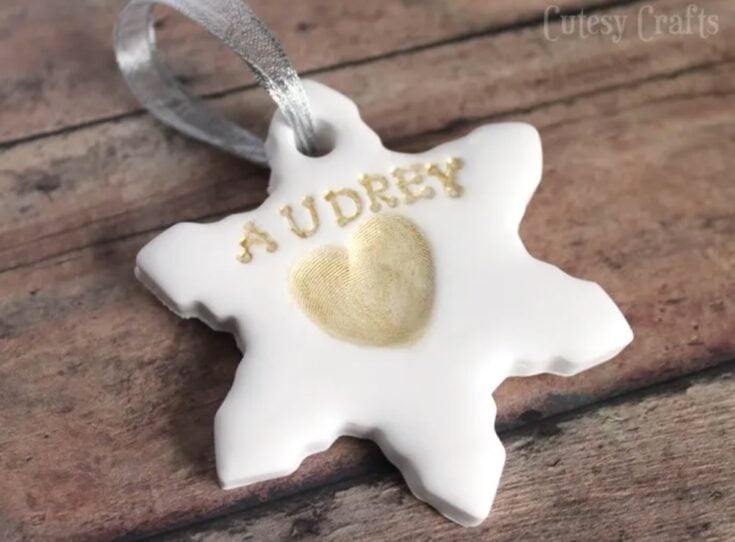 Kid’s Fingerprint Handmade Christmas Ornaments by Cutesy Crafts