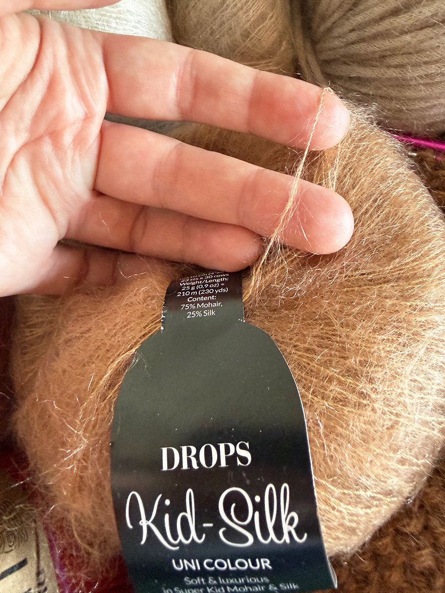 Lace weight yarn Drops Kid Silk