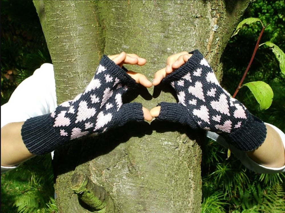 25 Free Knitting Machine Patterns For All Skill Levels - Handy Little Me