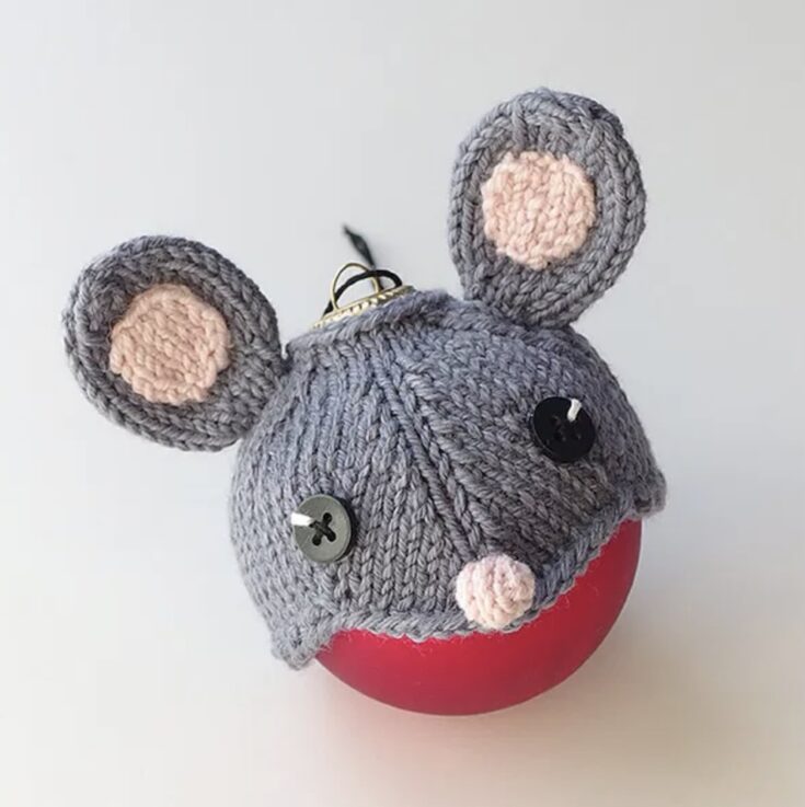 Mouse Hat for a Bauble by Luise Roberts