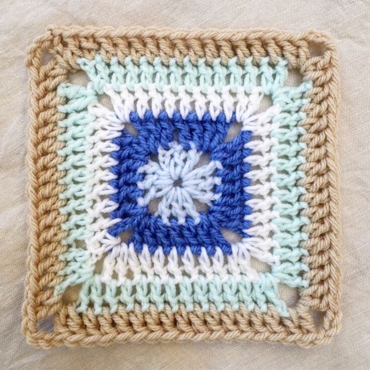 Ocean breeze granny square crochet feat image