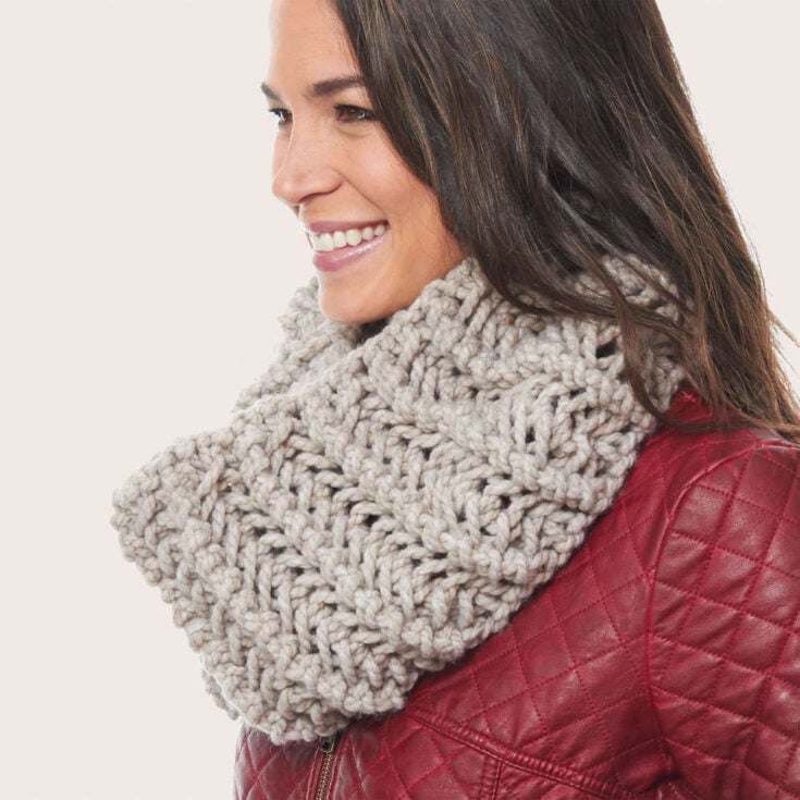 Openwork Cowl Pattern by Bernat
