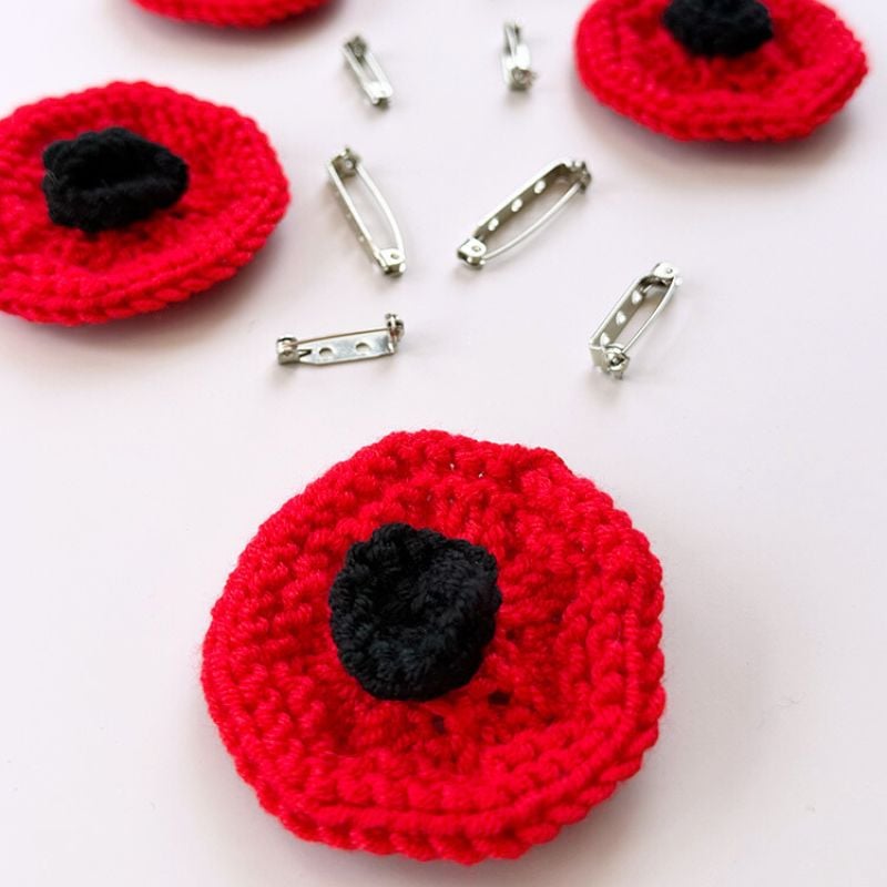 Poppy knitting pattern feat image