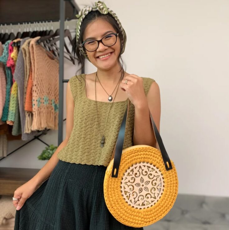 Solid Shell Stitch Tank Top Crochet Pattern by Knitcro Addict