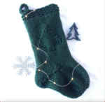 28 Free Christmas Stocking Knitting Patterns (The Best) - Handy Little Me