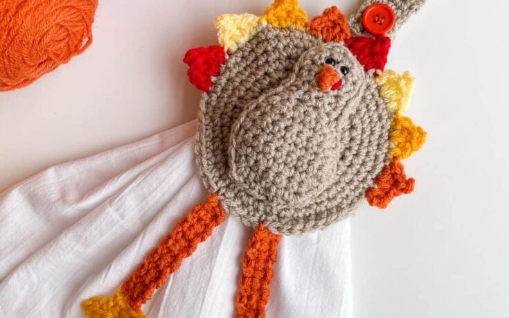 Turkey Towel Topper by Nana's Crafty Home