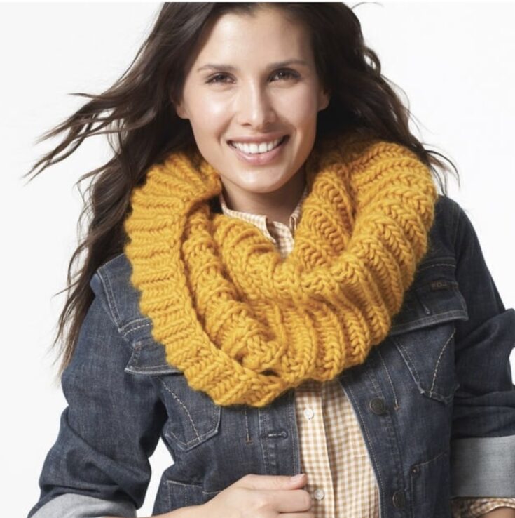 Twisted Cowl Pattern by Patons