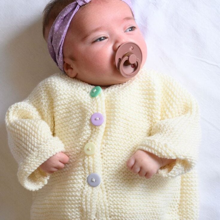 knitted baby cardigan feat image