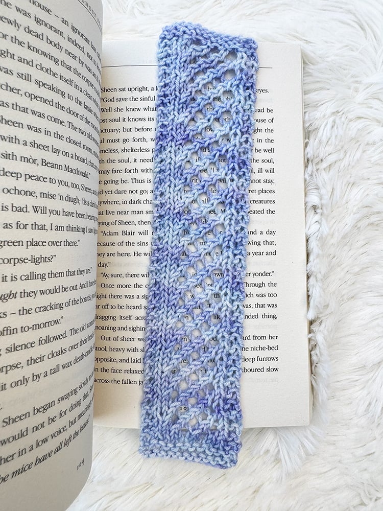 knitted lace bookmark