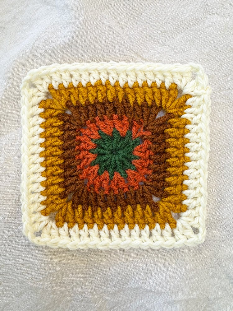 retro yarn scrap project