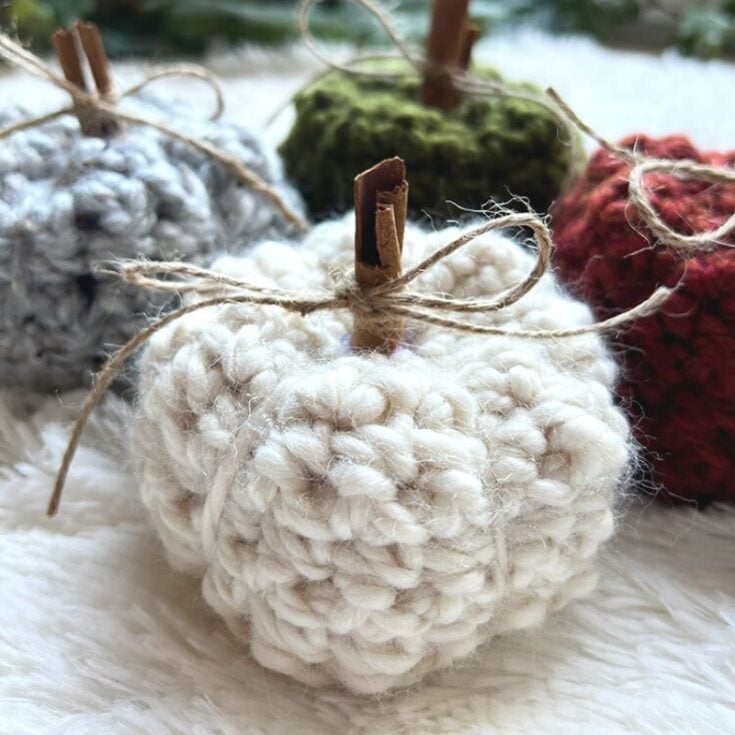 single crochet pumpkin